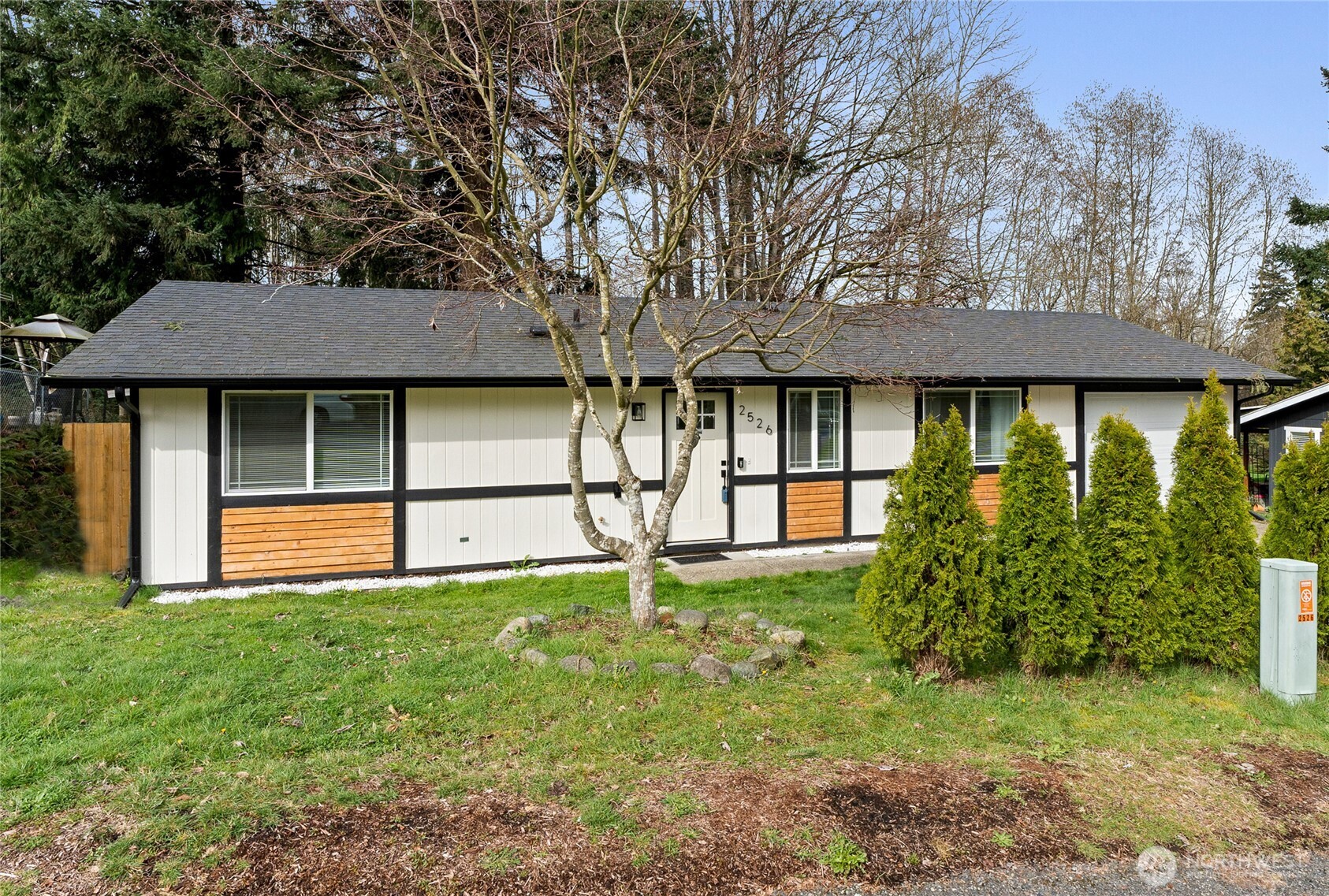 2526 Olympic Boulevard