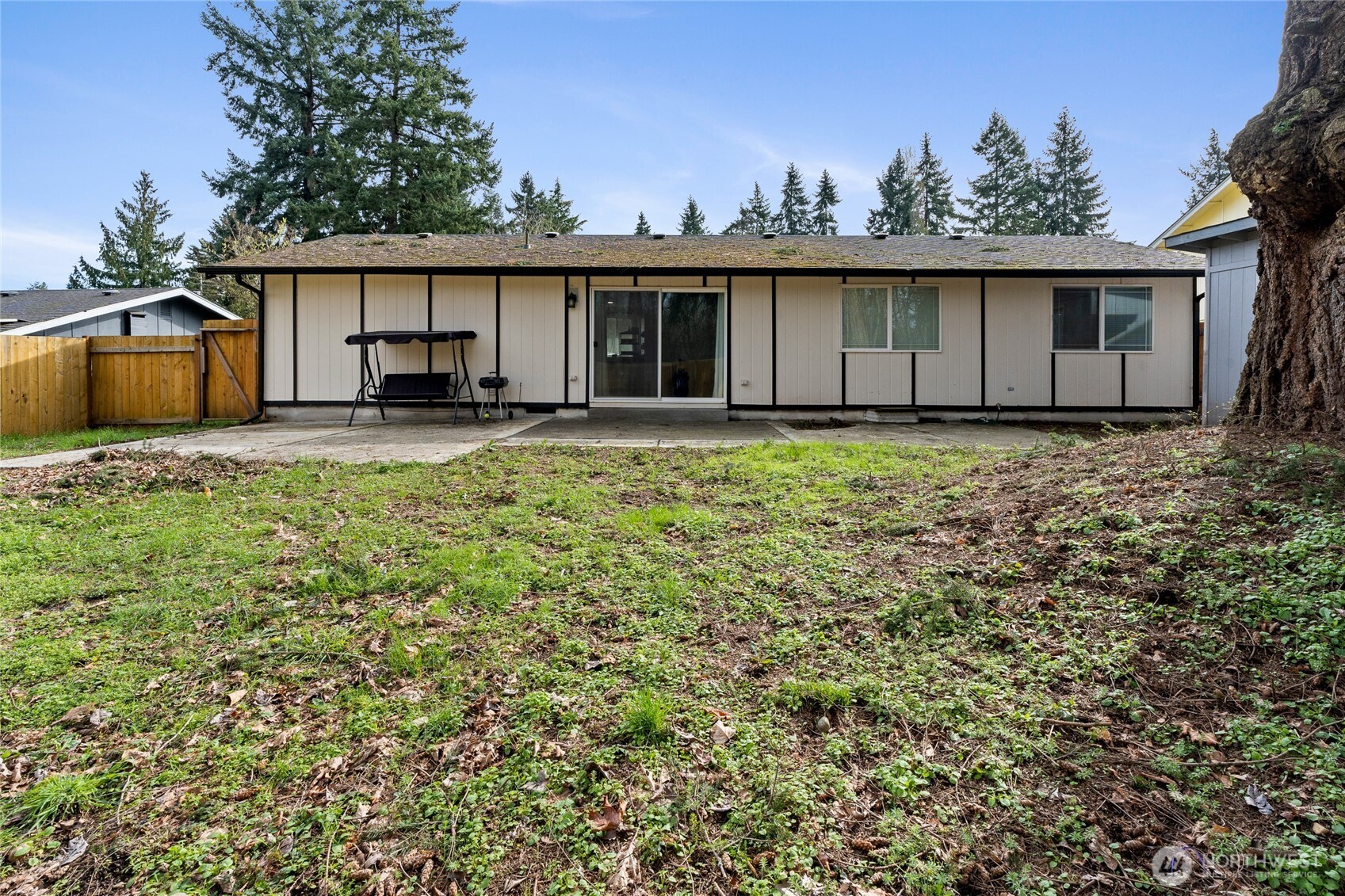 2526 Olympic Boulevard