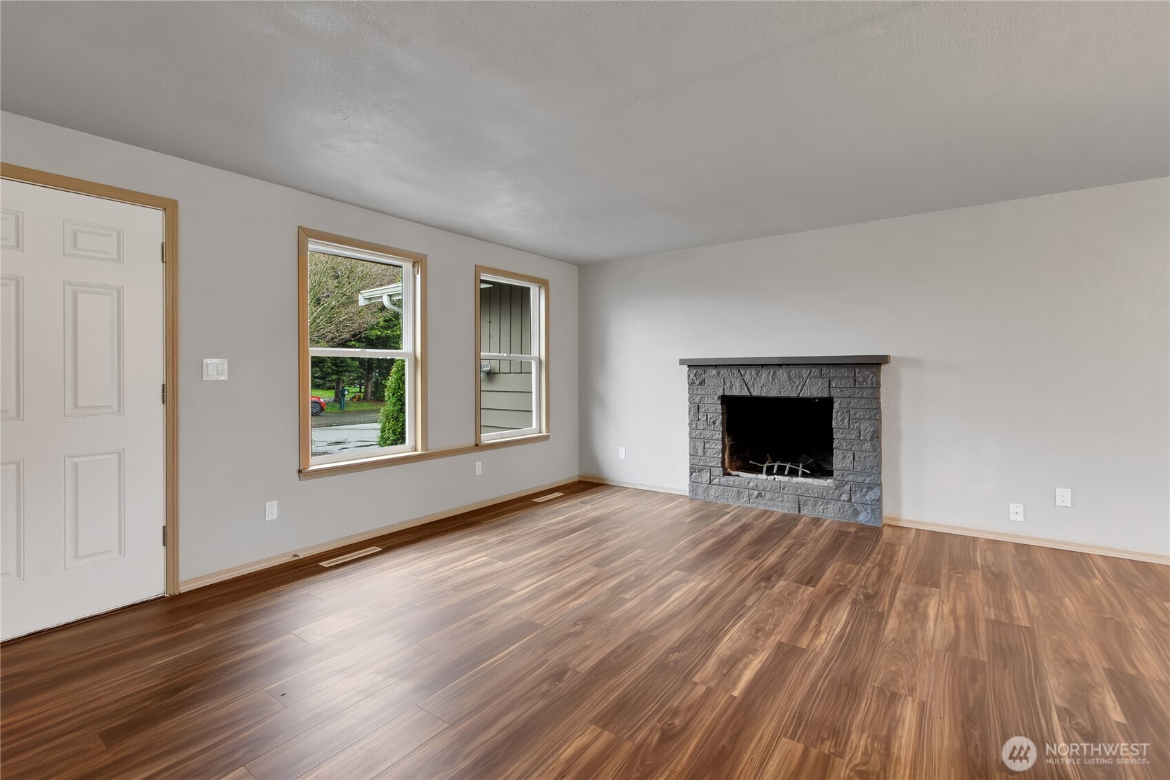 13710 13th Avenue S