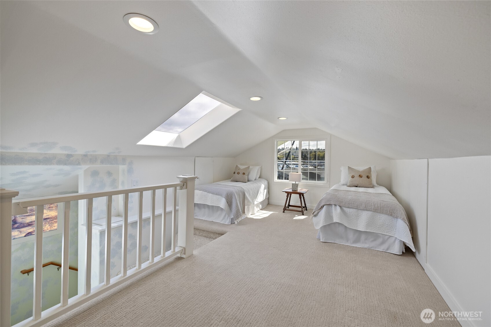 1834 Day Island Blvd W