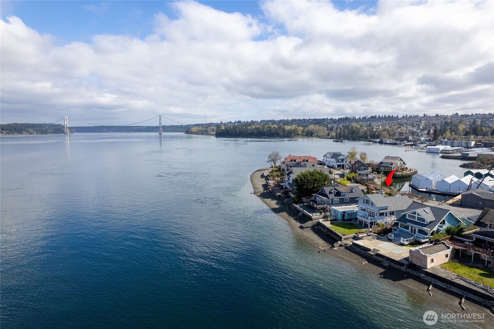 1834 Day Island Blvd W