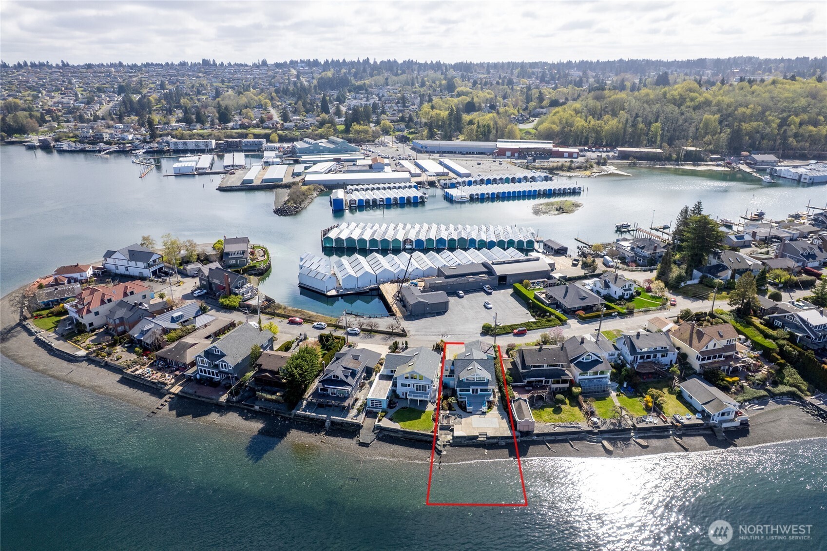 1838 Day Island Boulevard W