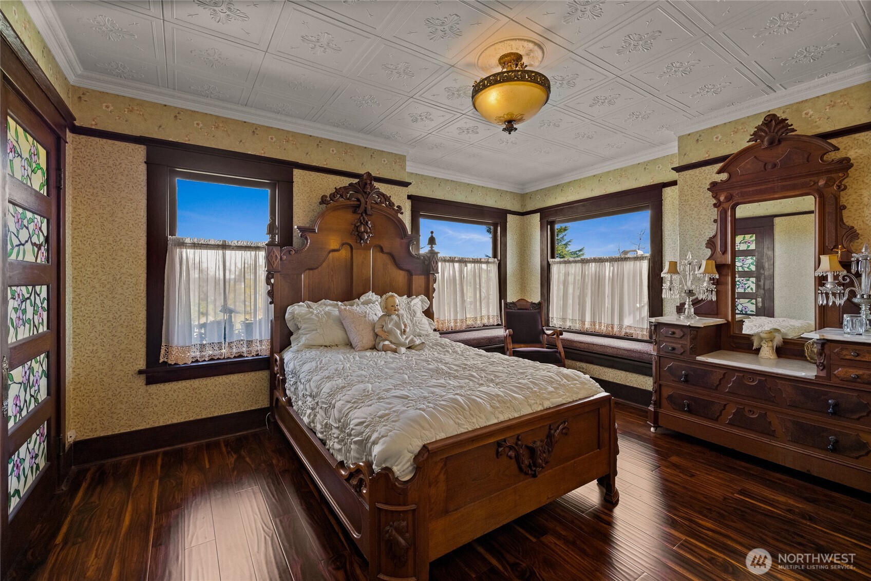 720 N Sheridan Avenue