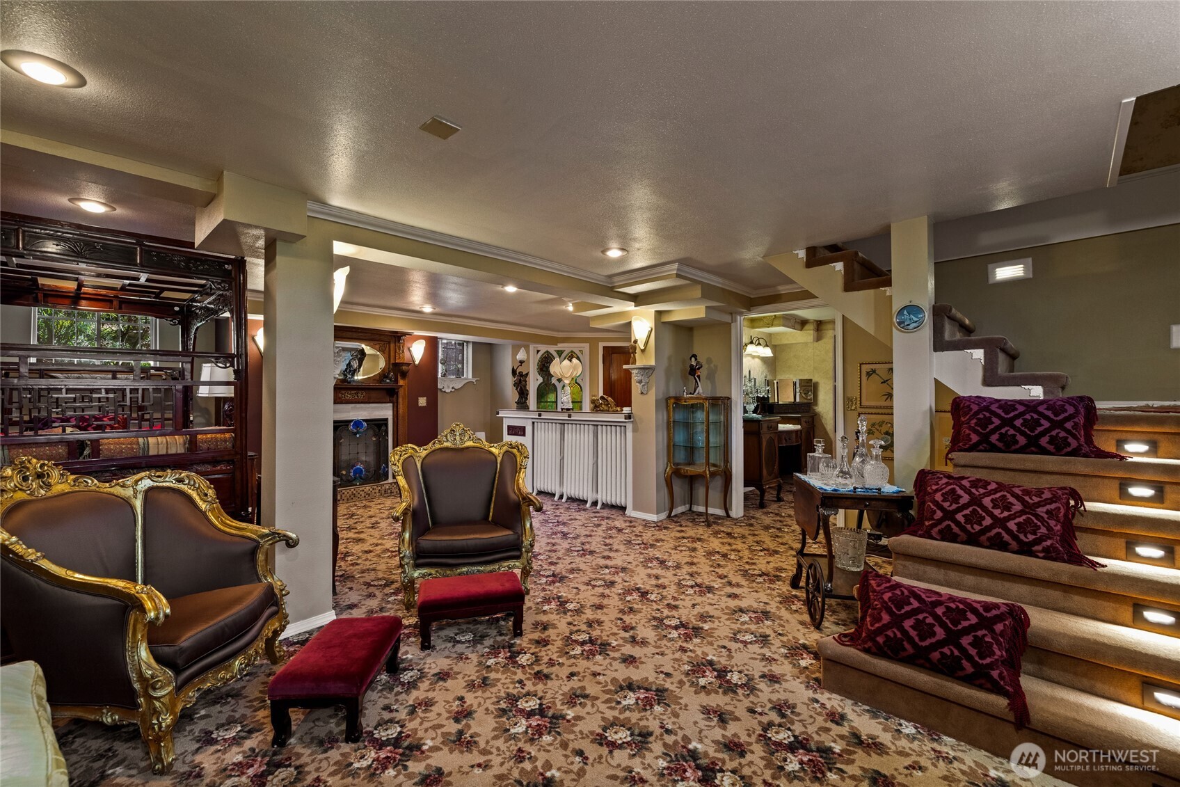 720 N Sheridan Avenue