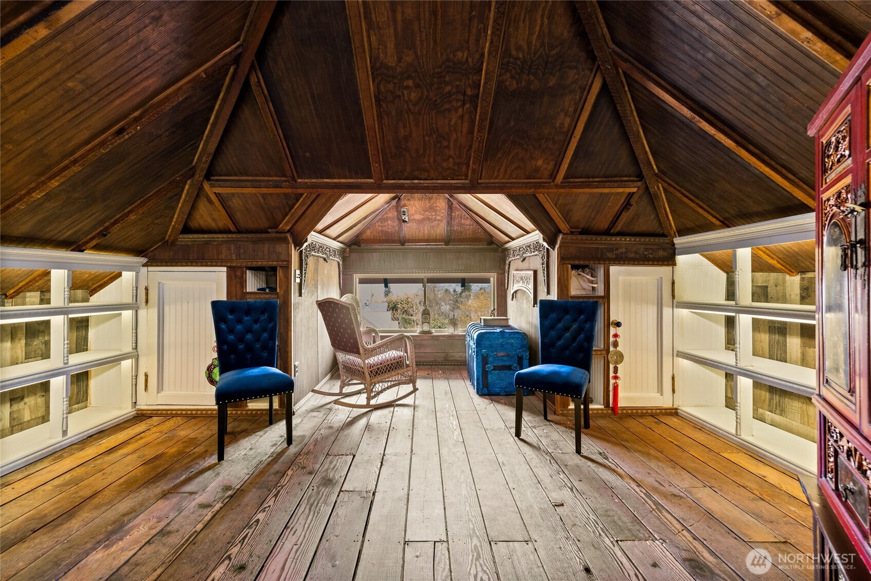 720 N Sheridan Avenue