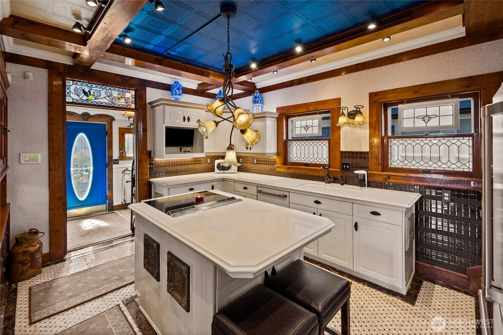 720 N Sheridan Avenue