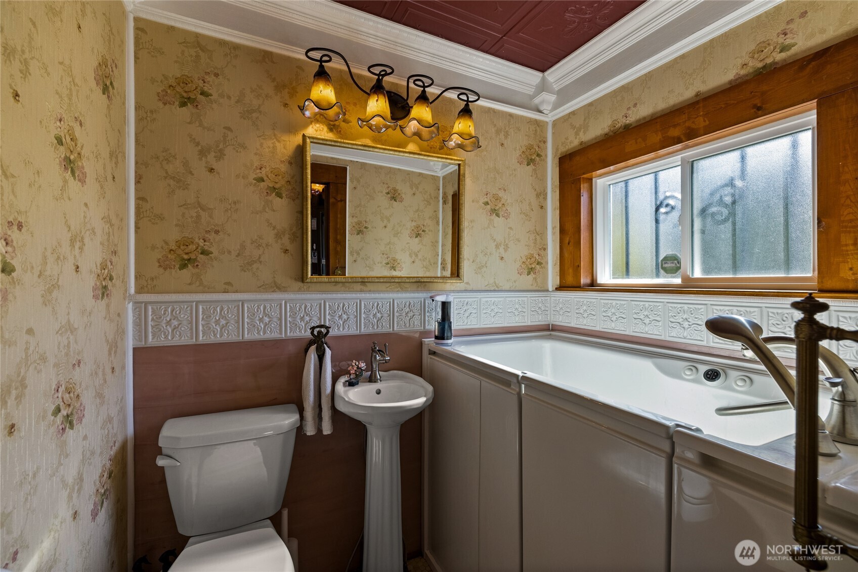 720 N Sheridan Avenue