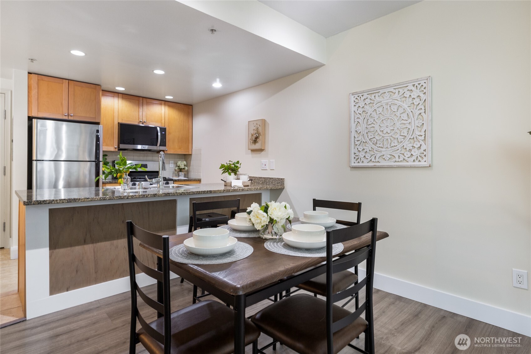 1420 Terry Ave Unit: 607