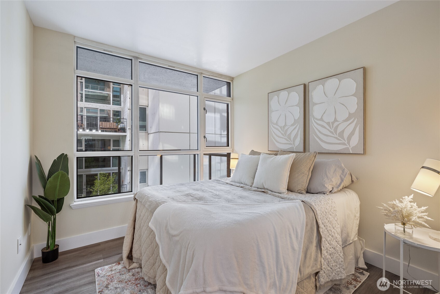 1420 Terry Ave Unit: 607