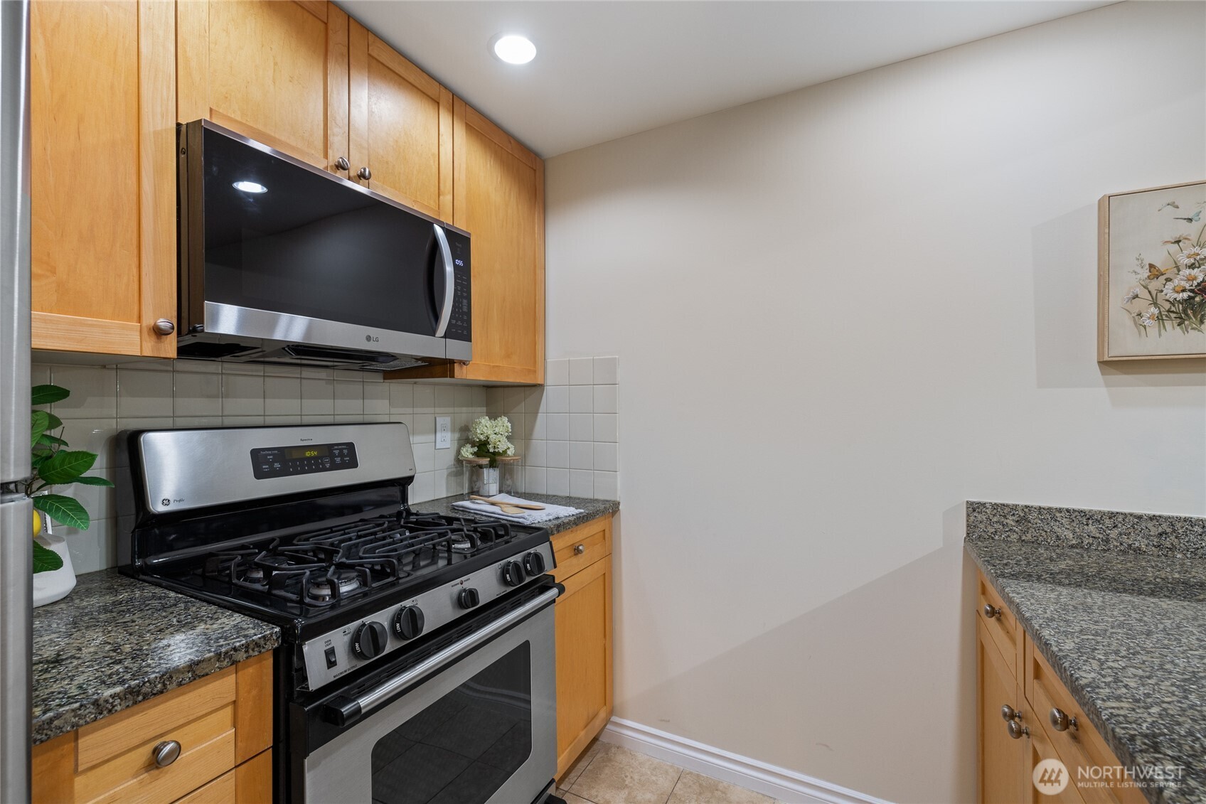 1420 Terry Ave Unit: 607