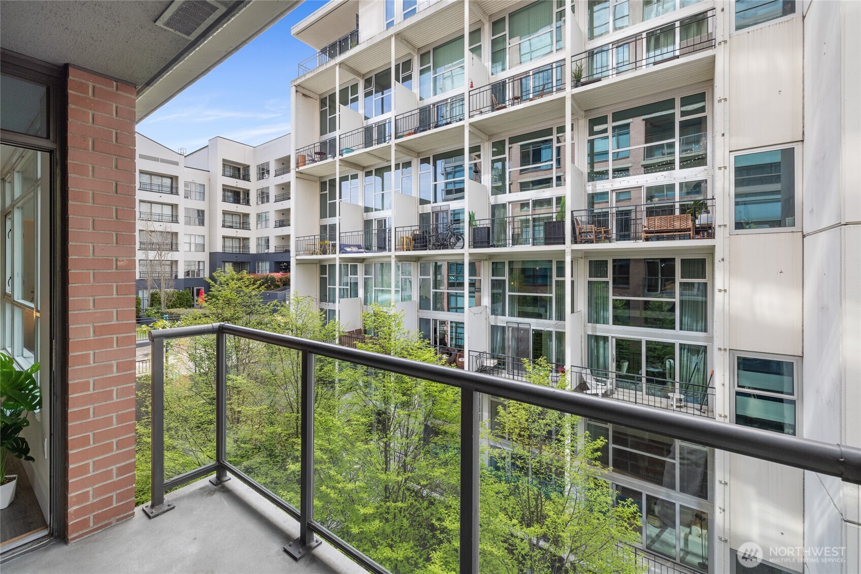 1420 Terry Ave Unit: 607