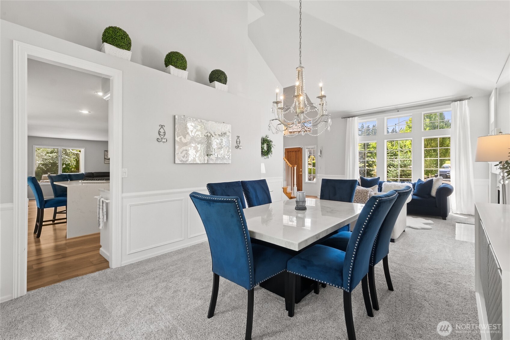 932 16th Avenue Ct SE