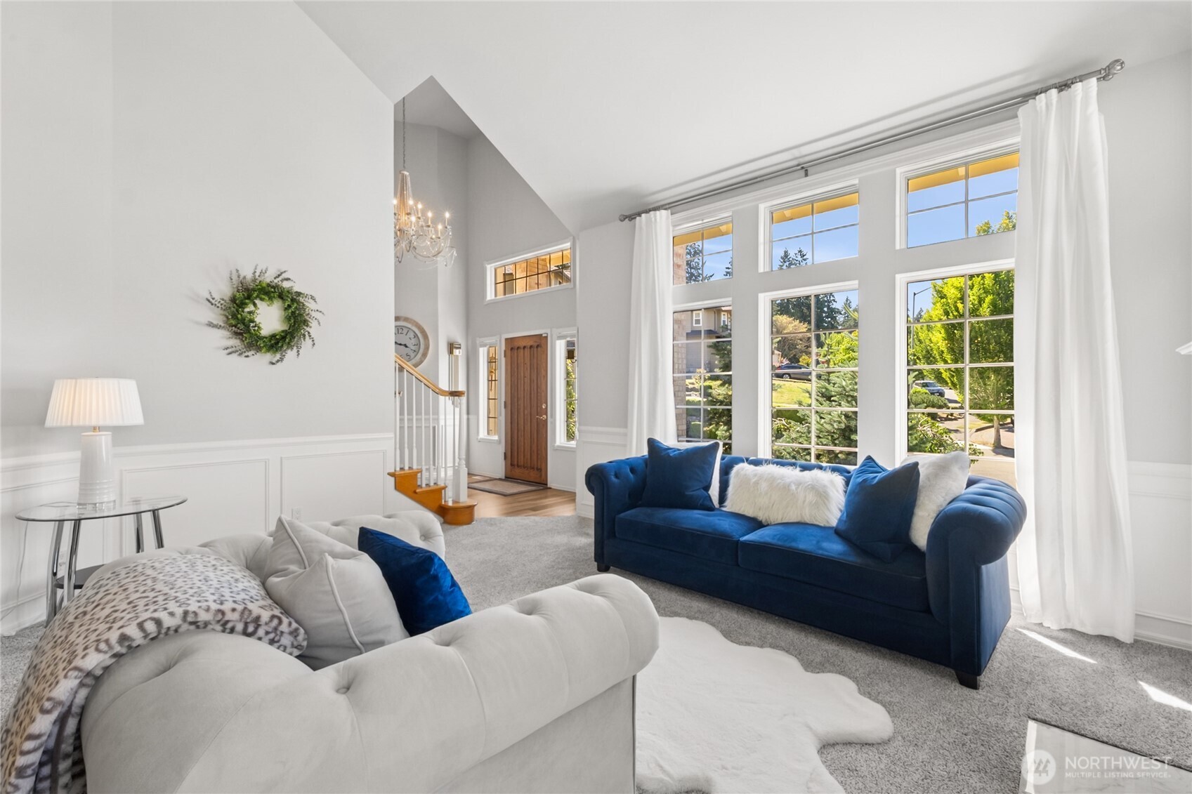 932 16th Avenue Ct SE