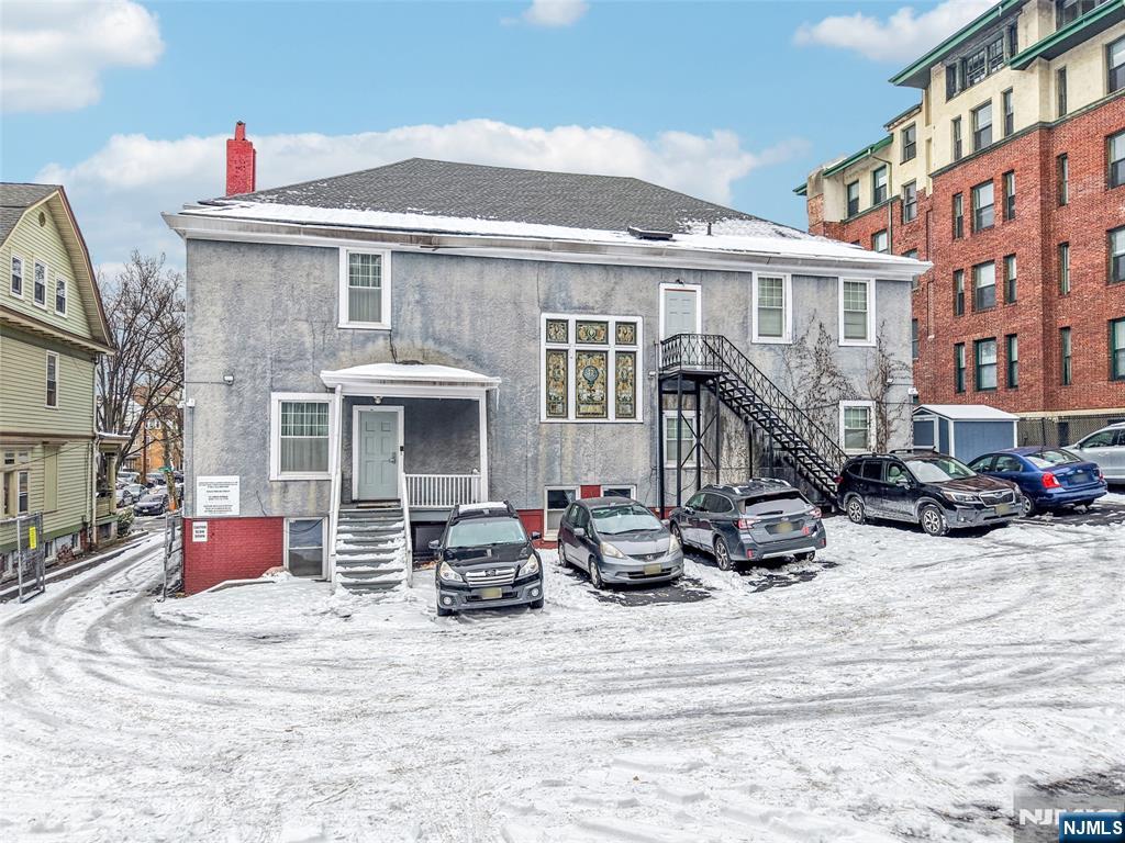 375 Fairmount Avenue