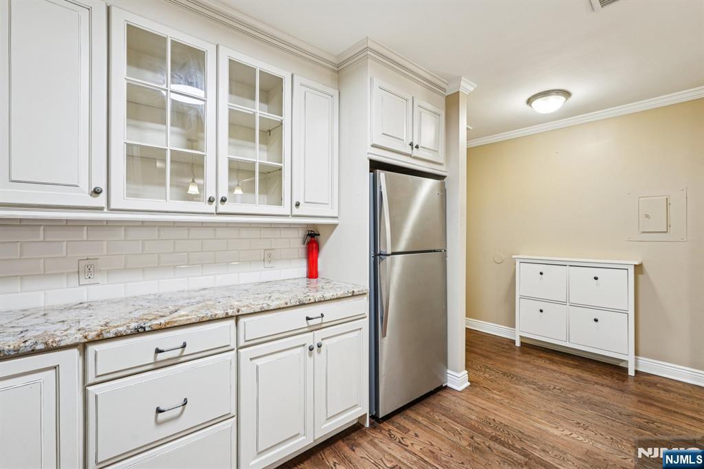 109 Grand Avenue 4A
