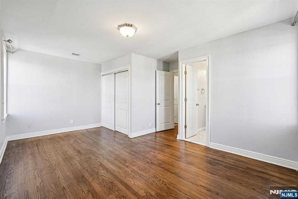 109 Grand Avenue 4A