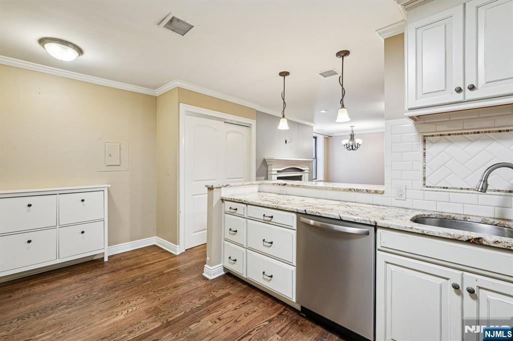 109 Grand Avenue 4A
