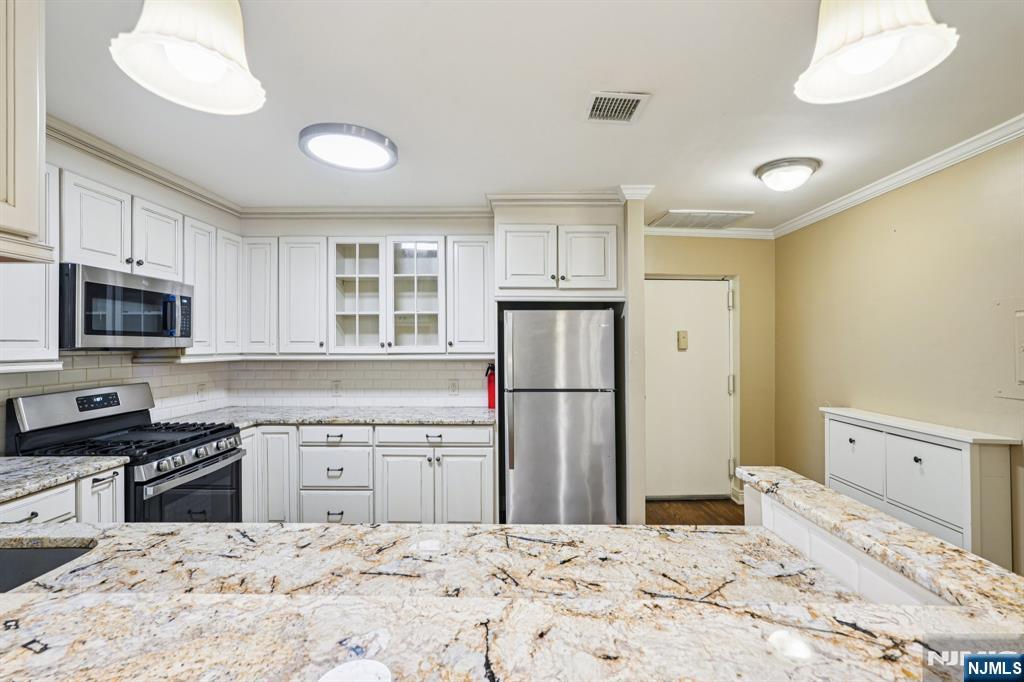 109 Grand Avenue 4A