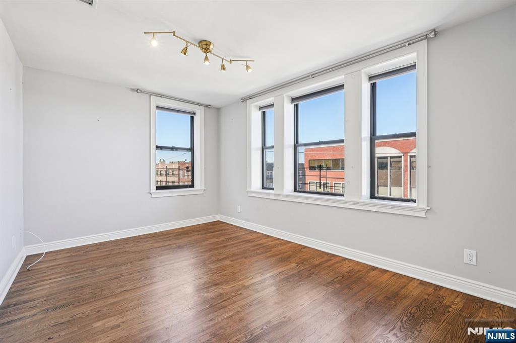 109 Grand Avenue 4A