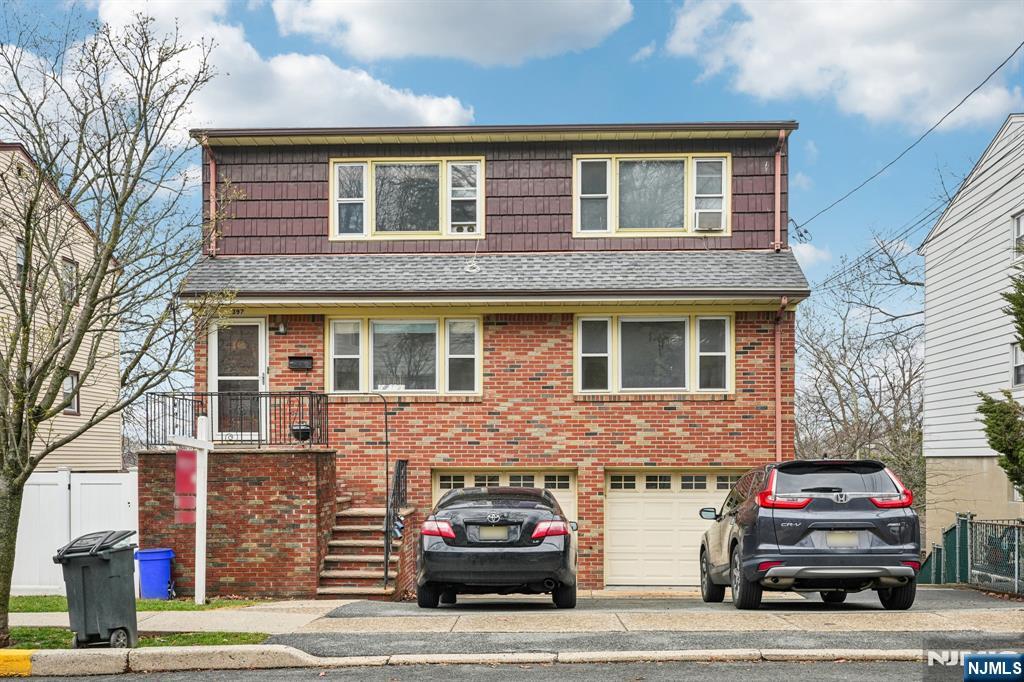 397 Oak Street