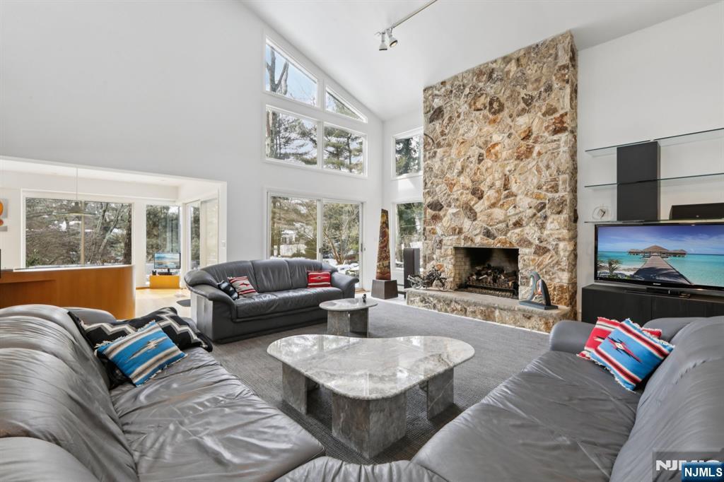 47 Hopper Farm Road
