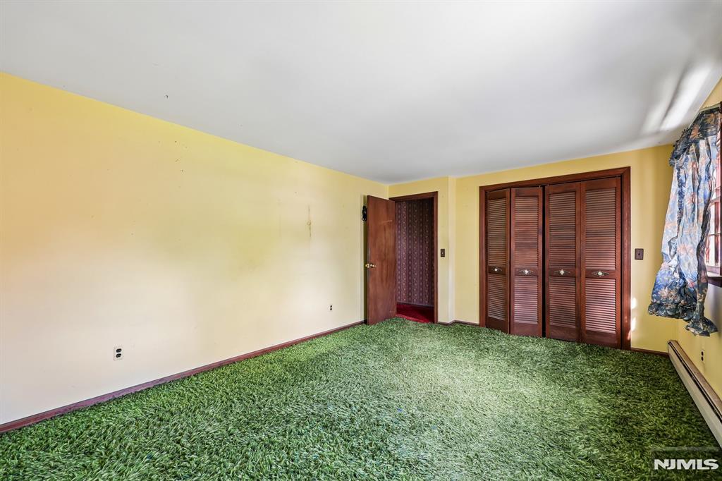 37 Nilsen Avenue