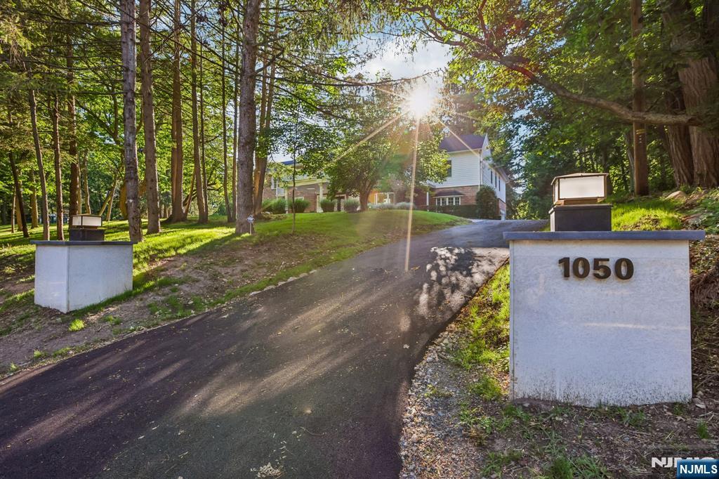 1050 Ramapo Valley Road