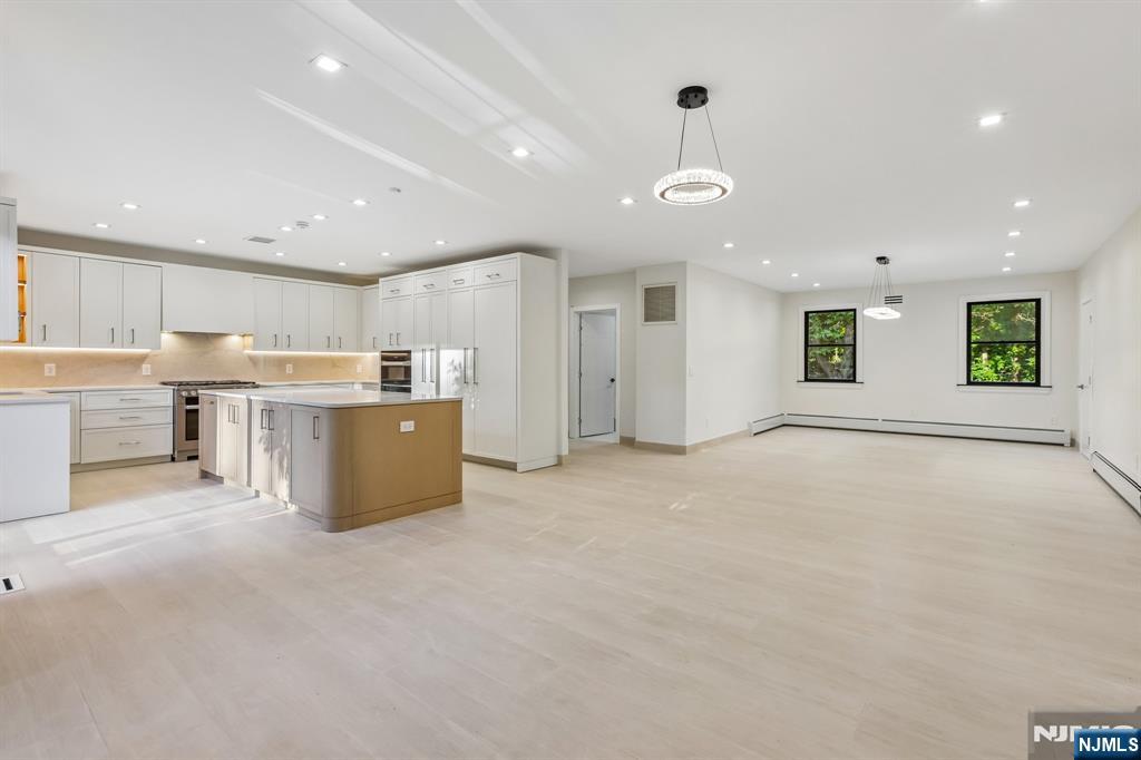 1050 Ramapo Valley Road