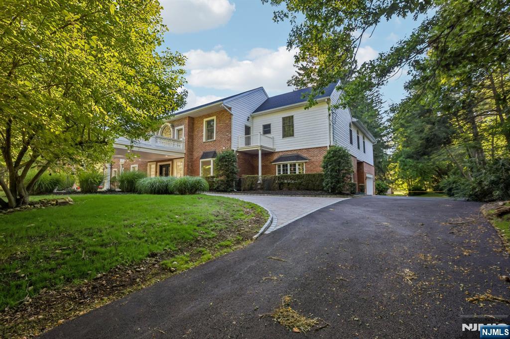 1050 Ramapo Valley Road