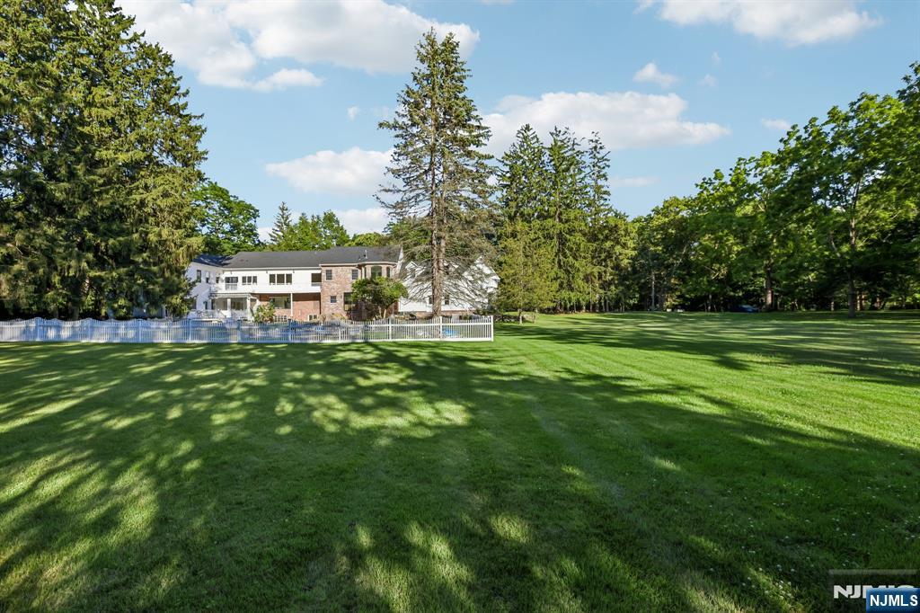 1050 Ramapo Valley Road