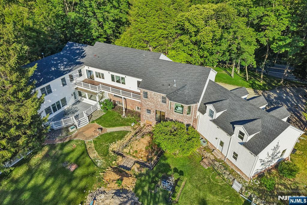 1050 Ramapo Valley Road