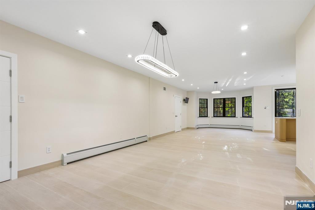 1050 Ramapo Valley Road