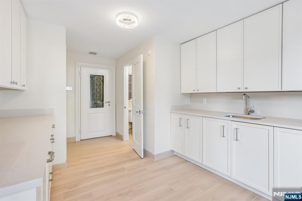 1050 Ramapo Valley Road