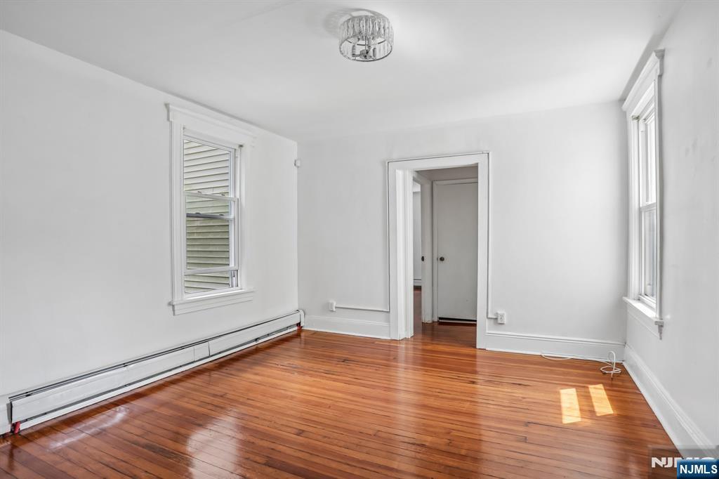 147 Phelps Avenue