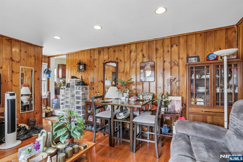 147 Phelps Avenue