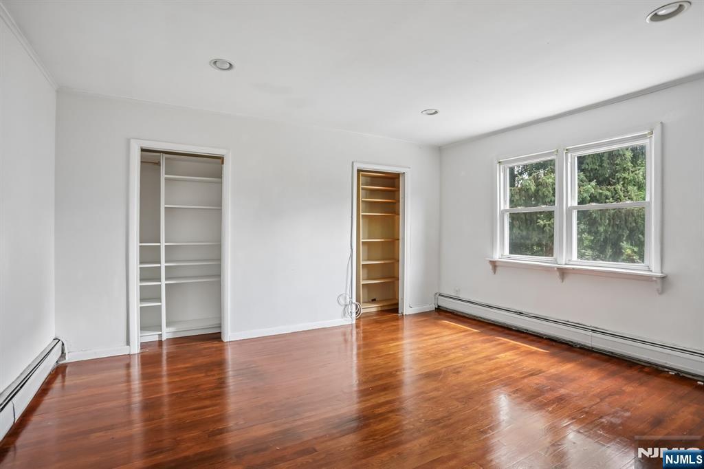 147 Phelps Avenue