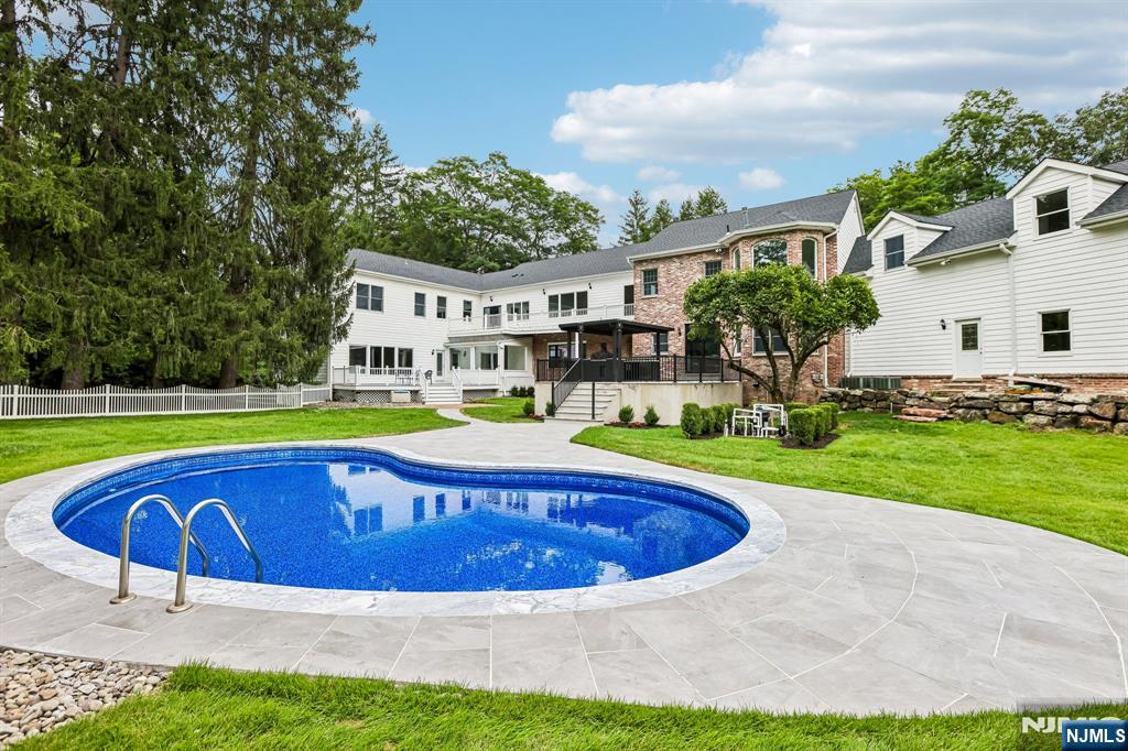 1050 Ramapo Valley Road