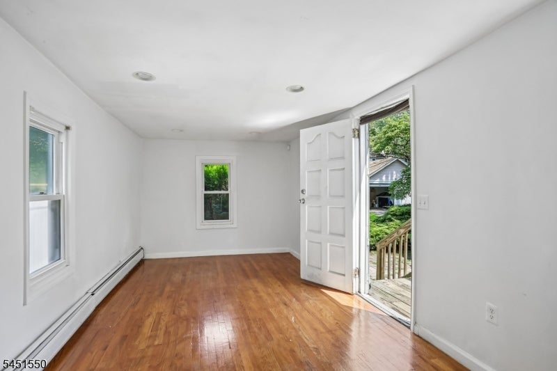 147 Phelps Ave 2
