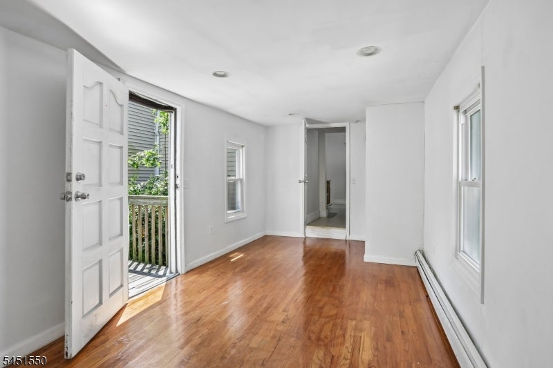 147 Phelps Ave 2