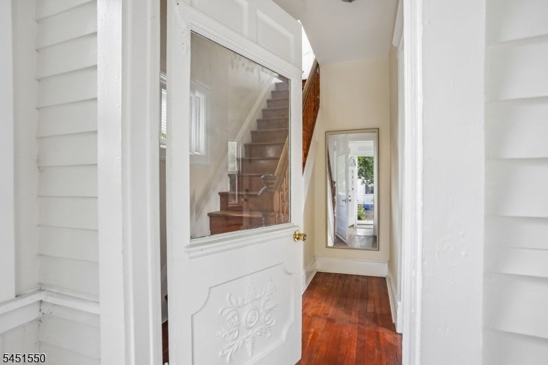 147 Phelps Ave 2