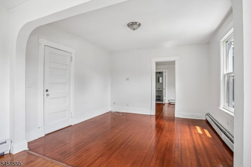 147 Phelps Ave 2