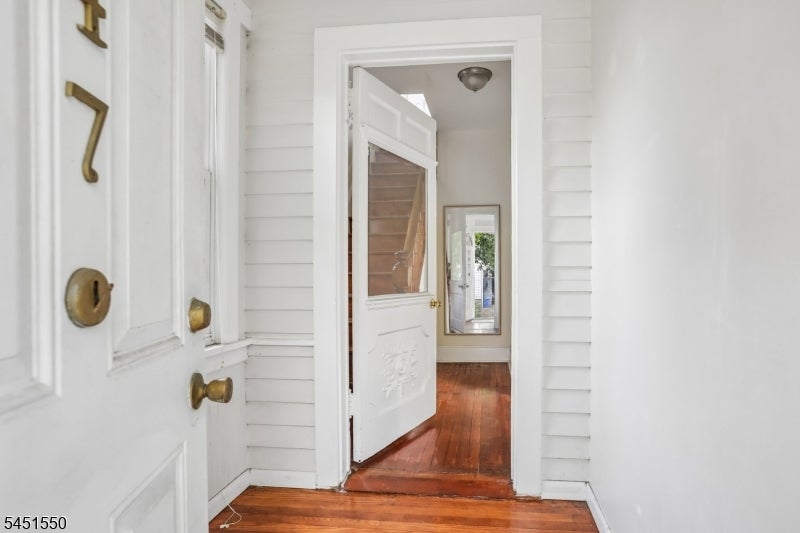 147 Phelps Ave 2
