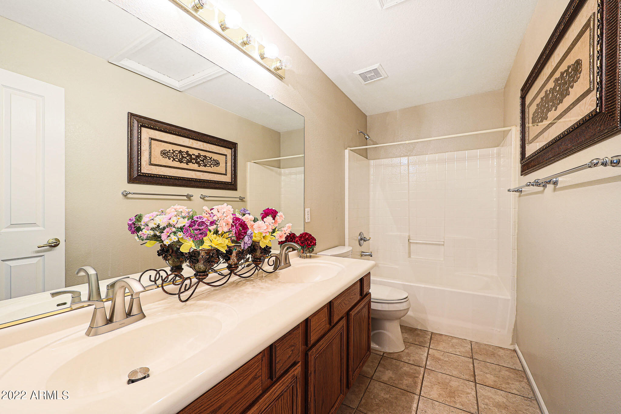 6229 W IRMA Lane