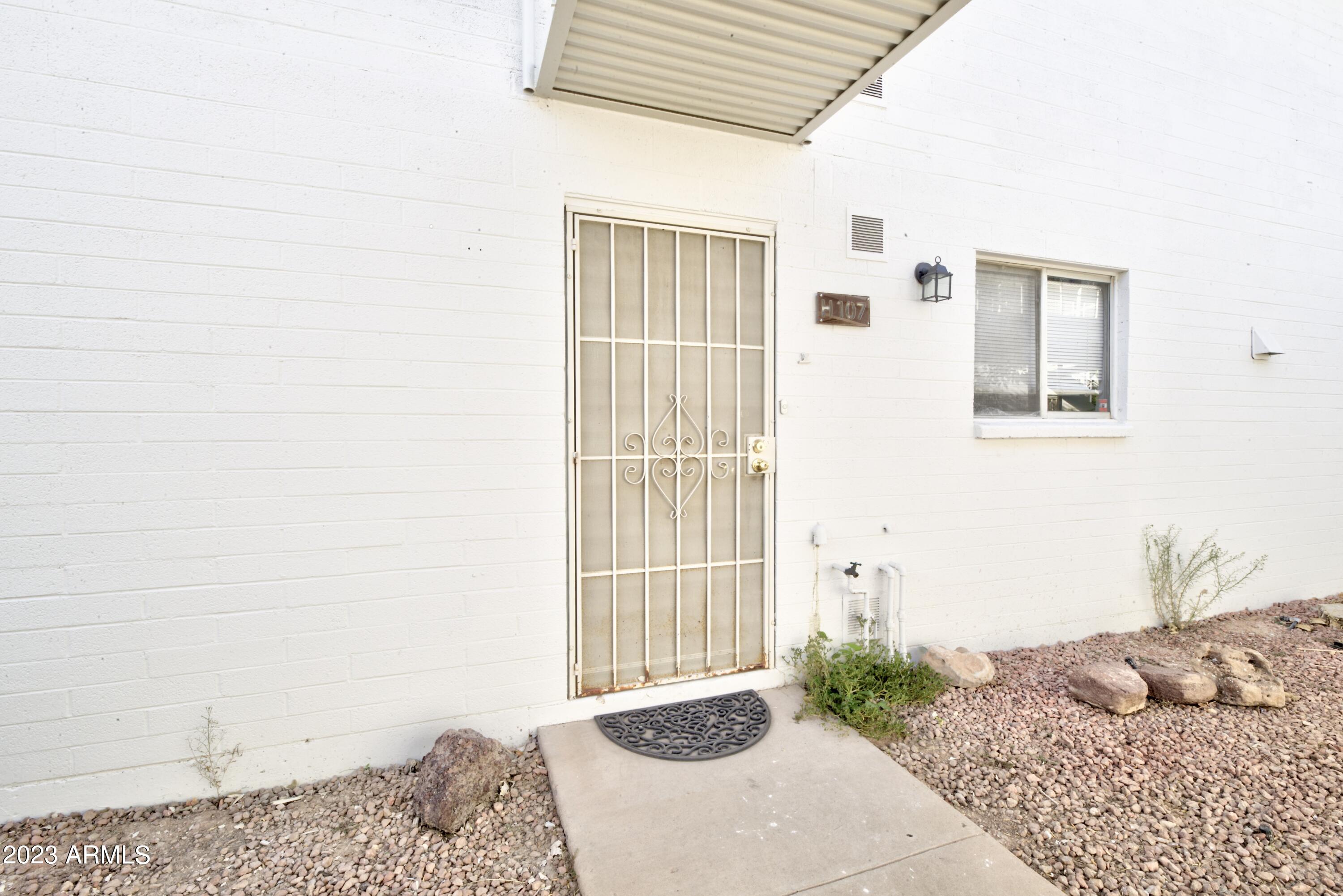 920 N 82nd Street Unit: H107