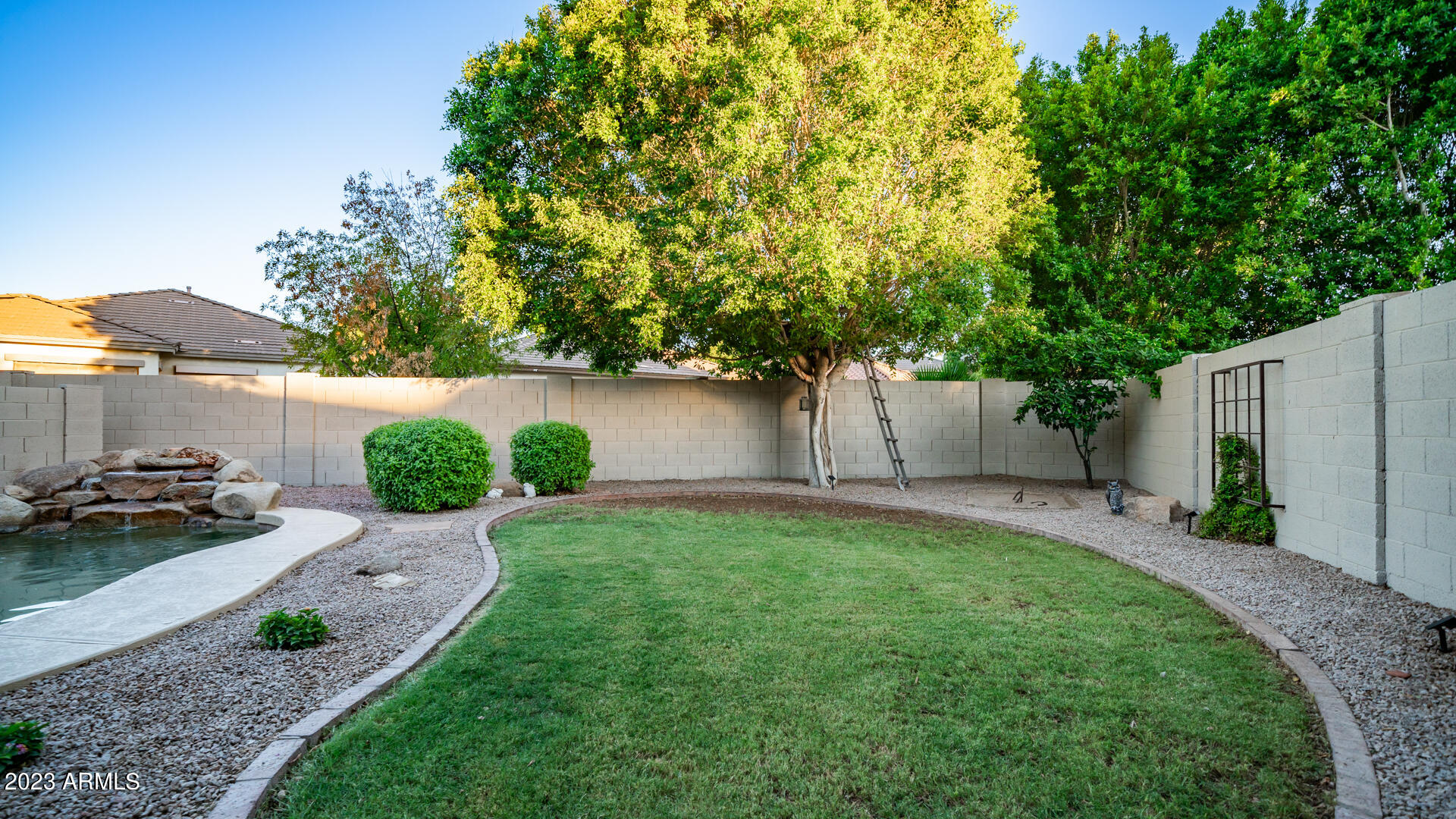 239 E KRISTA Way