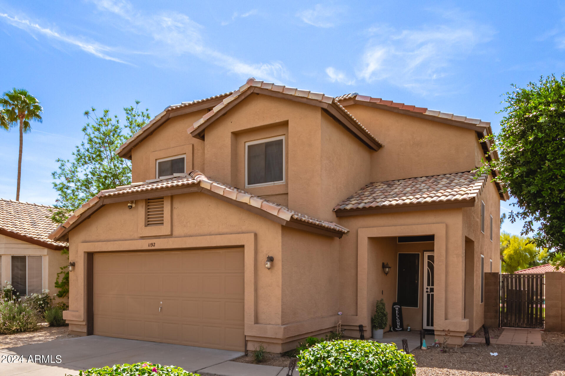 1192 N BLACKSTONE Drive