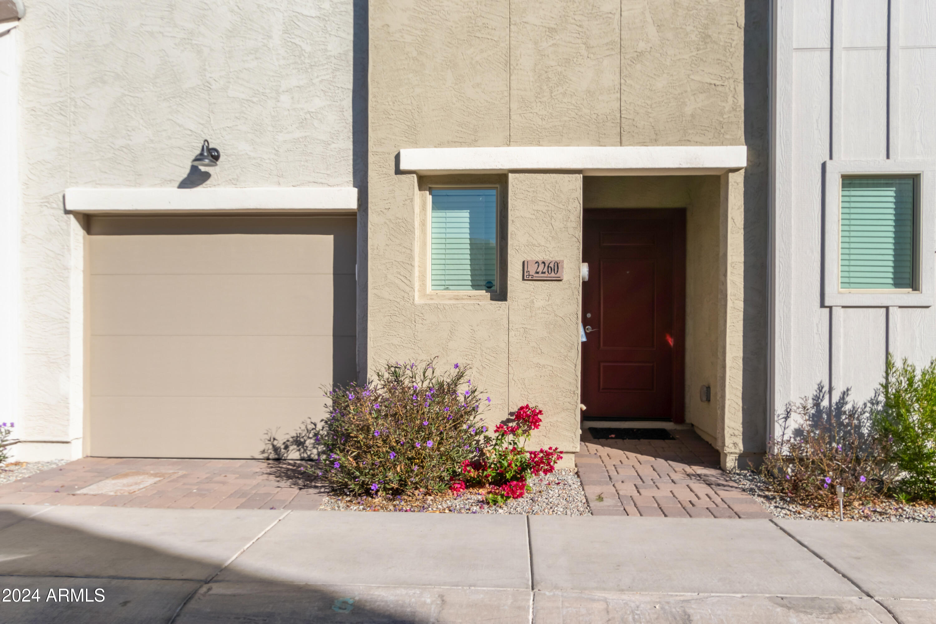 2260 W HARMONT Drive