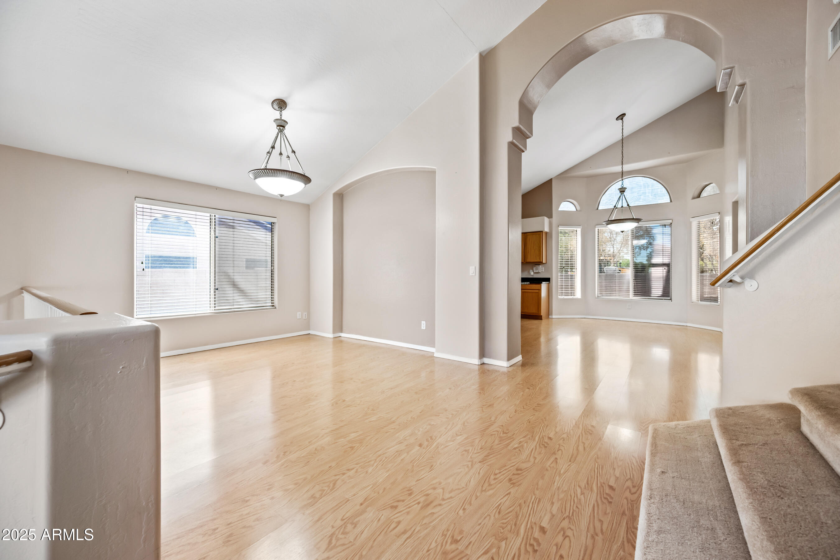 413 W LIBERTY Lane, Gilbert
