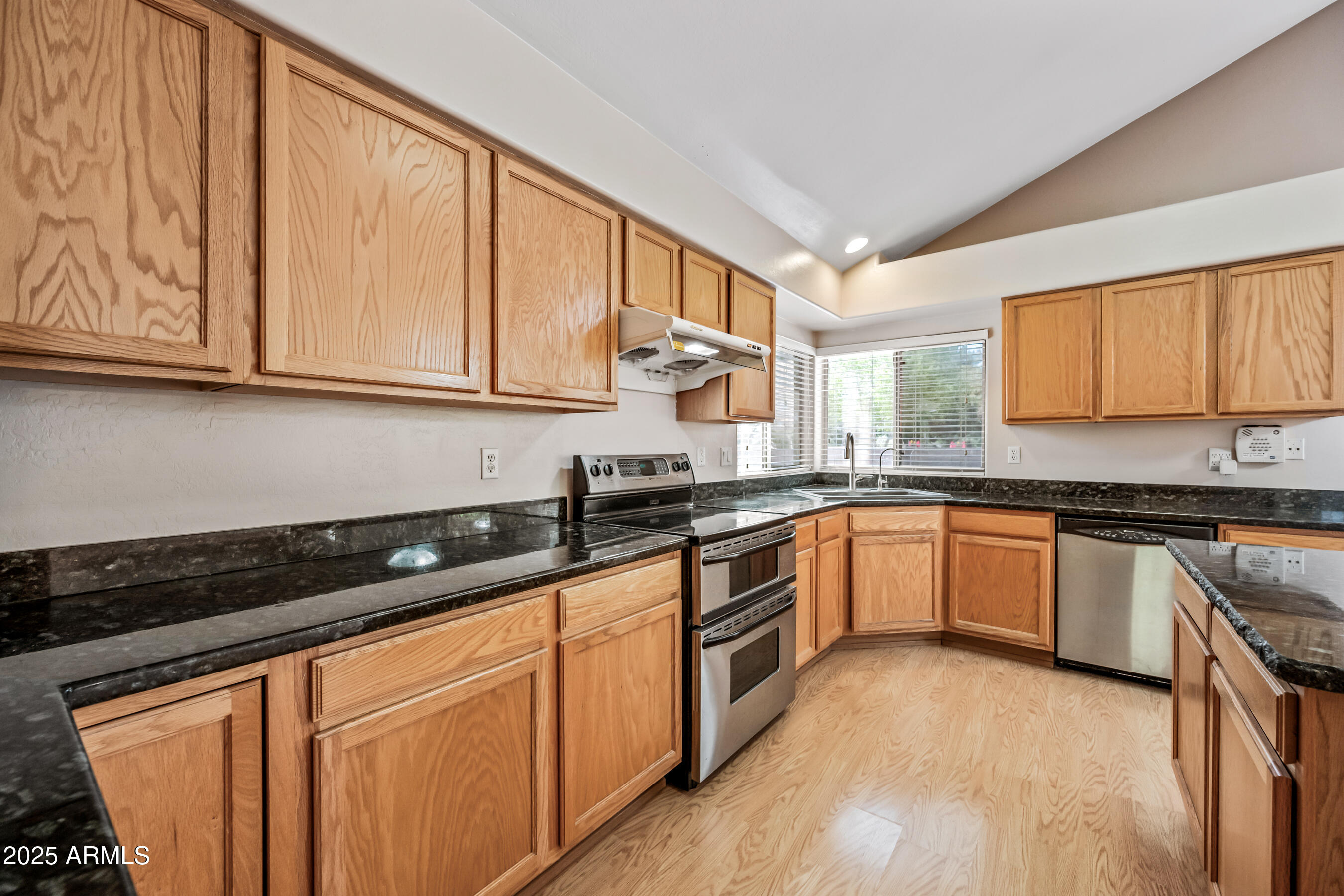413 W LIBERTY Lane, Gilbert