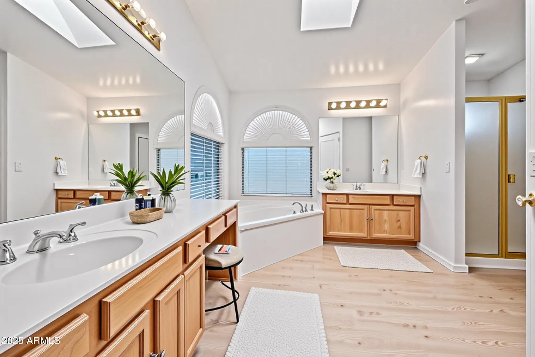 413 W LIBERTY Lane, Gilbert